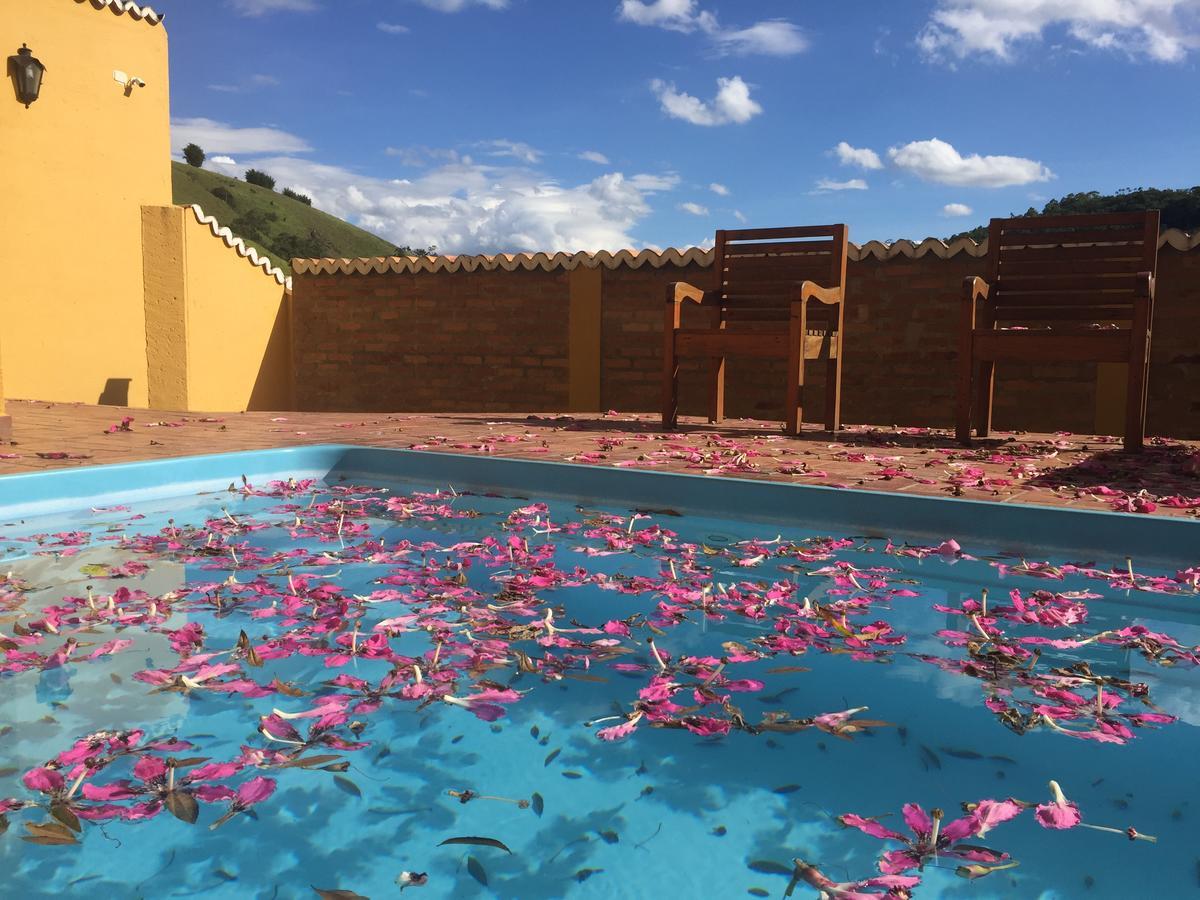 Pousada Villa Parahytinga Sao Luiz do Paraitinga Exterior foto