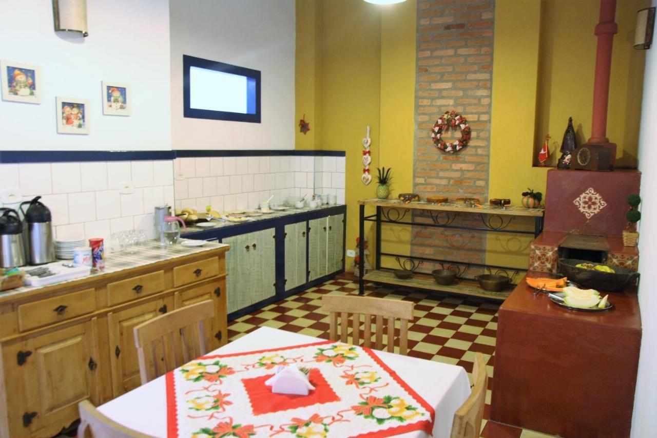 Pousada Villa Parahytinga Sao Luiz do Paraitinga Exterior foto